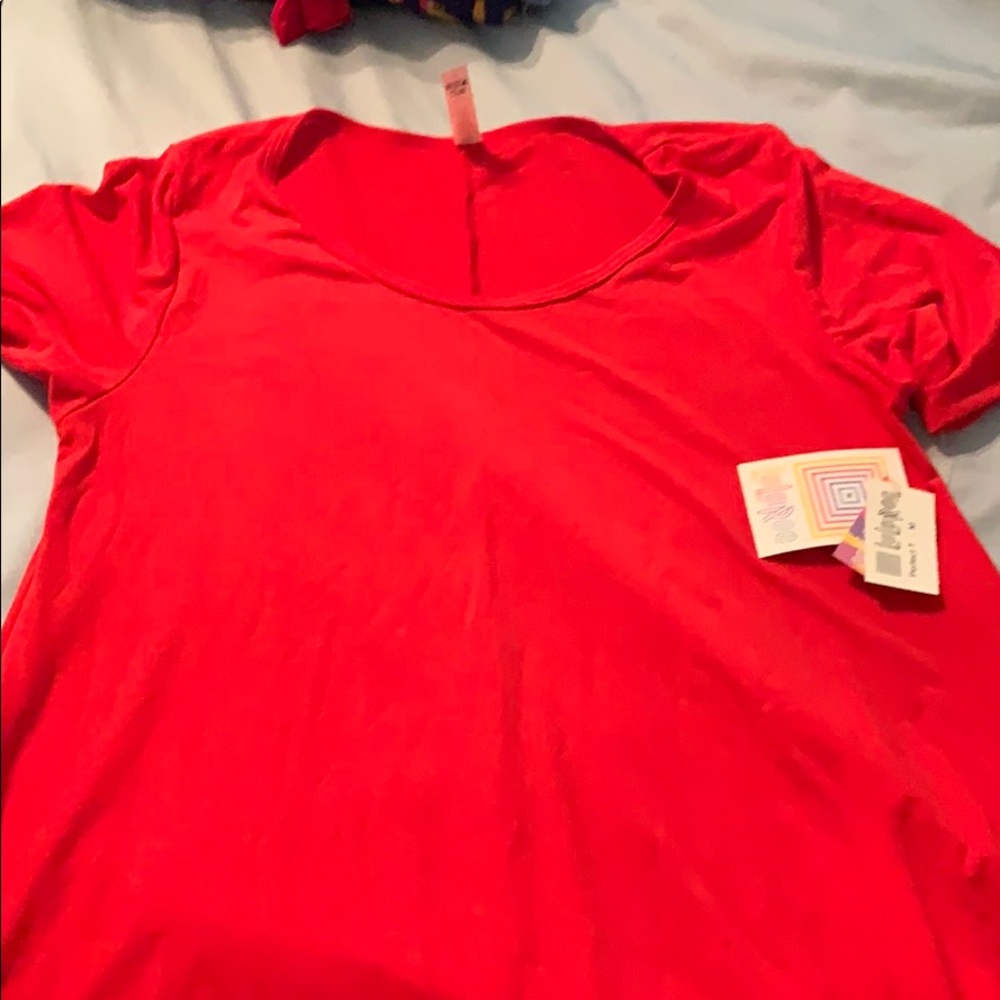 Lularoe top